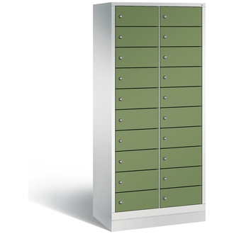 C+P Schließfachschrank Evolo 810 x 1800 x 500 resedagrün/lichtgrau, Modell 48020-2210