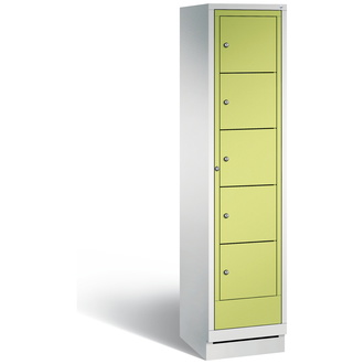 C+P Wäsche-Ausgabeschrank Evolo 420 x 1800 x 500 viridingrün/lichtgrau, Modell 48160-105