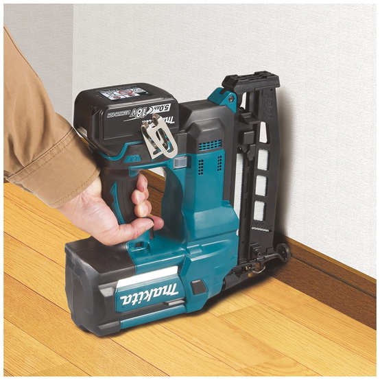 Makita Akku-Stauchkopfnagler DBN600RTJ, 18 V, incl. 2x Akku 5 Ah, - 2