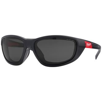 Milwaukee High Performance Schutzbrille mit Schaumstoffauflage getönt