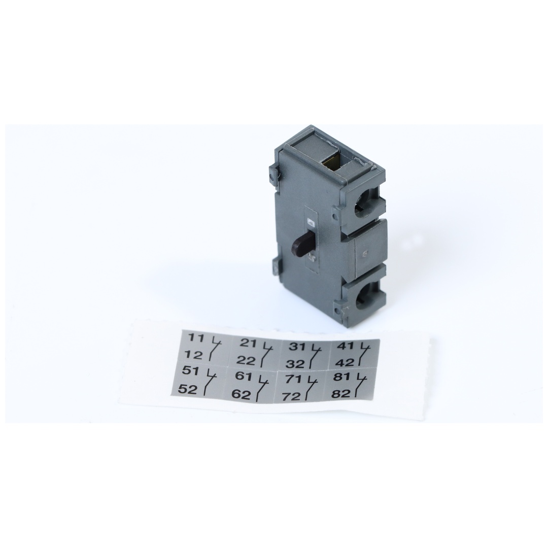 ELMAG Hilfskontakt NC (links) zu ABB OTM 63-125A