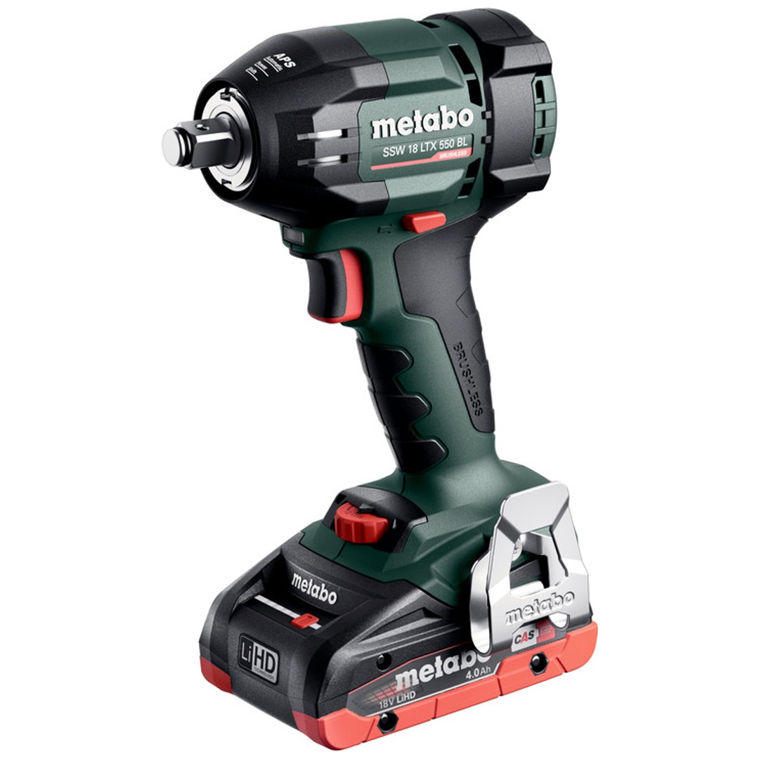 Metabo Akku-Schlagschrauber SSW 18 LTX 550 BL, incl. 2x Akku LiHD 4 Ah, Ladegerät, Zubehör, metaBOX