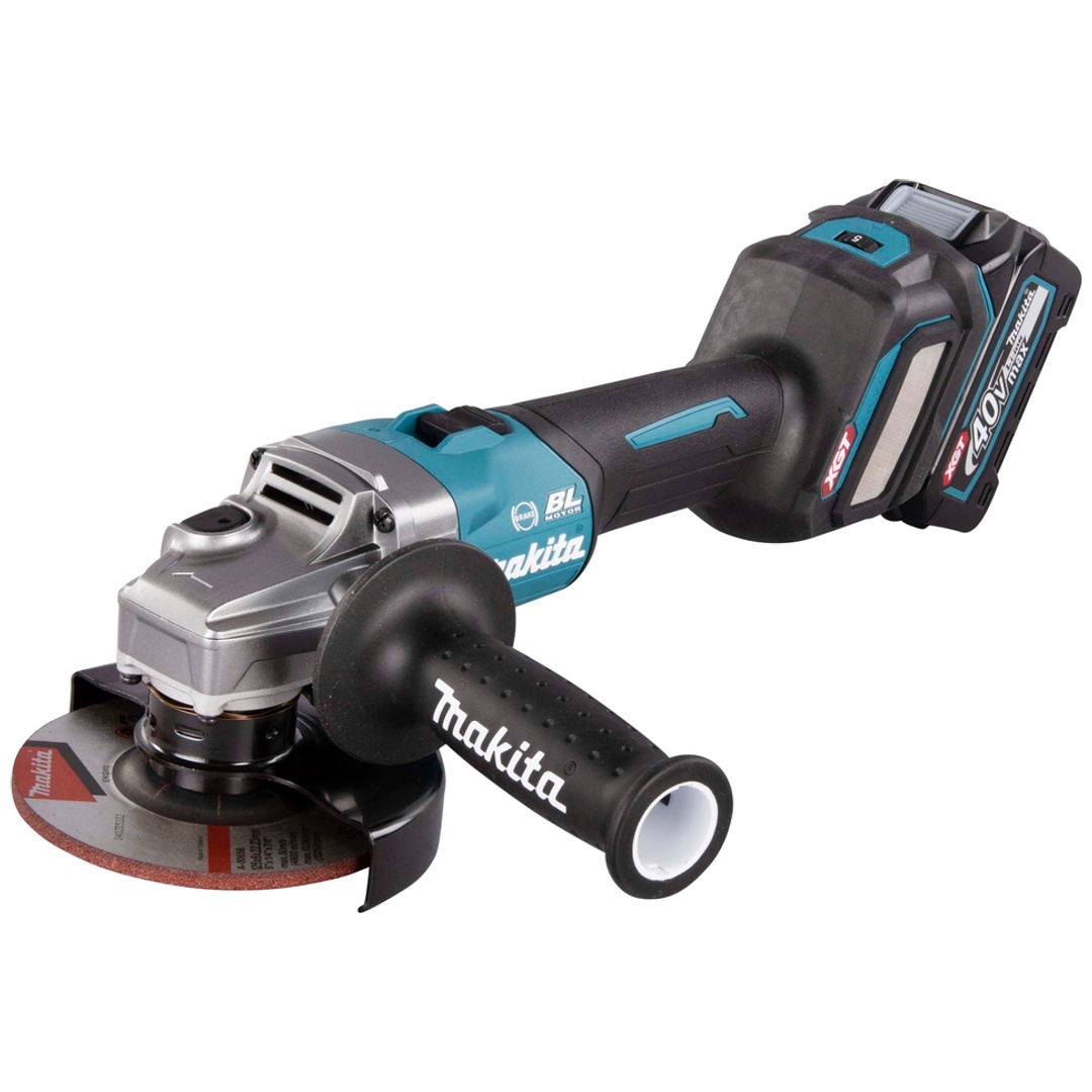 Makita Akku-Winkelschleifer 40 V, GA023GU201, incl. 2x Akku XGT 4 Ah, Schnellladegerät, Zubehör, MAKPAC