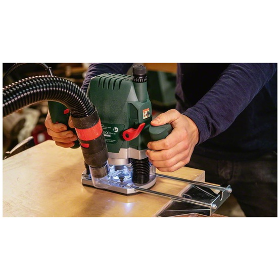 Bosch Oberfräse Holzfräse POF 1400 ACE, incl. Zubehör, im Kunststoffkoffer - 3