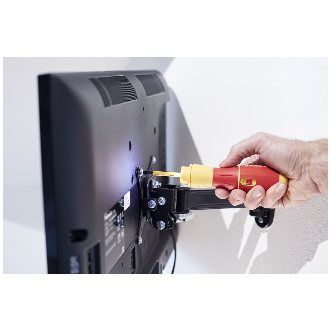 ECN Ergonomiepreis geht an Wiha E-Schraubendreher speedE® II - ProfiBörse