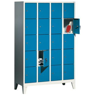 C+P Möbelsysteme Fächerschrank Classic B1190xT500xH1850 mm RAL 7035/5012,4x4 Fächer mit 150 mm hohen Füßen